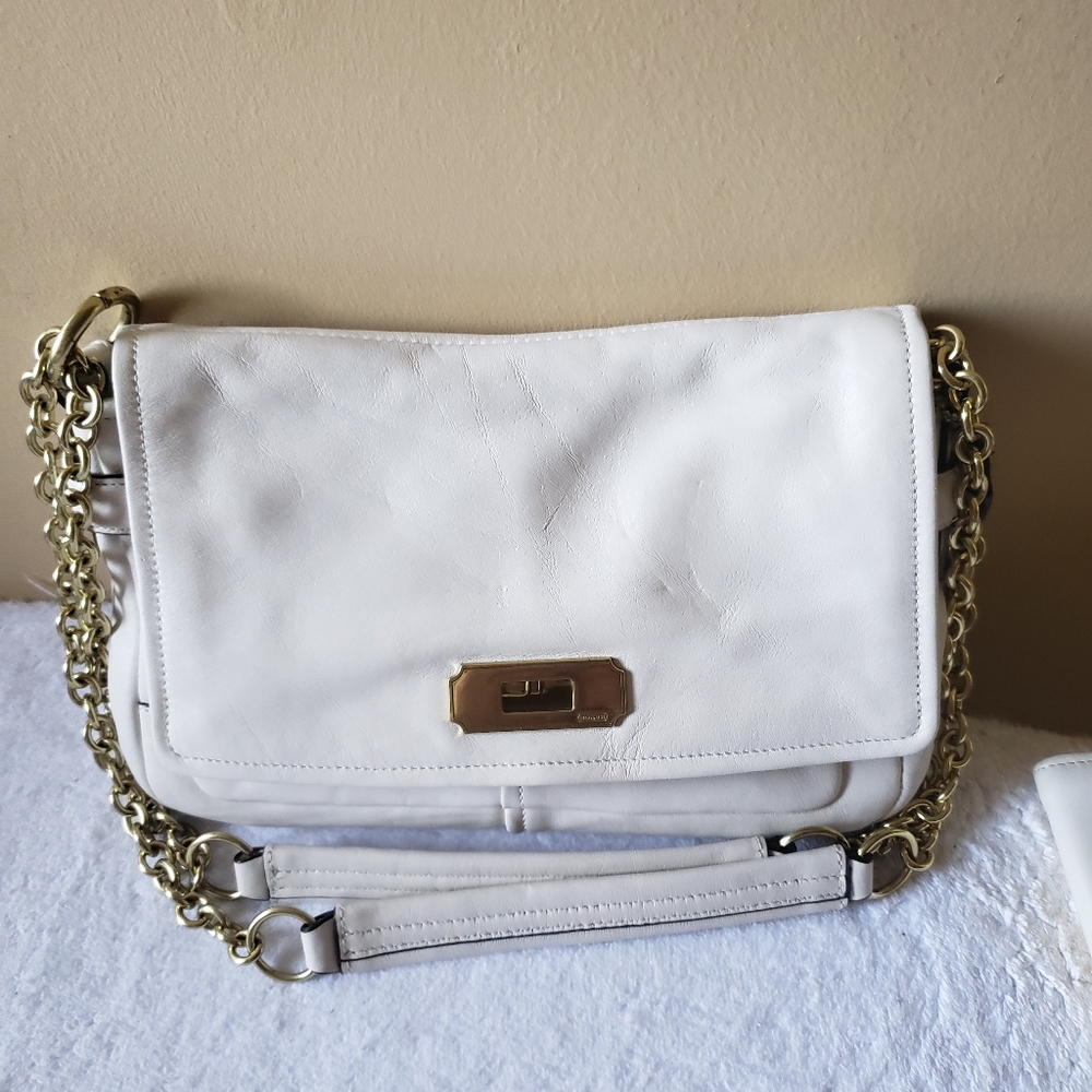 Bags - Picture 8 of 9